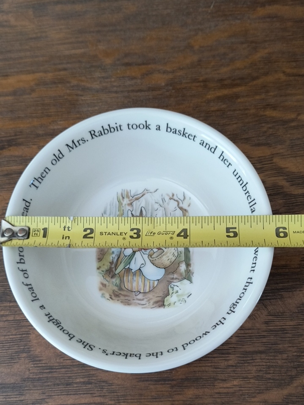 Wedgwood Peter Rabbit Bowl - Picture 10 of 11